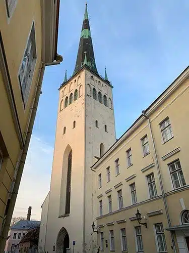 Iglesia San Olaf Tallin