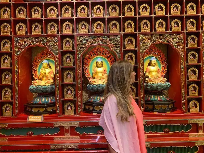 Buddha-Tooth-Relic-Temple-(1)