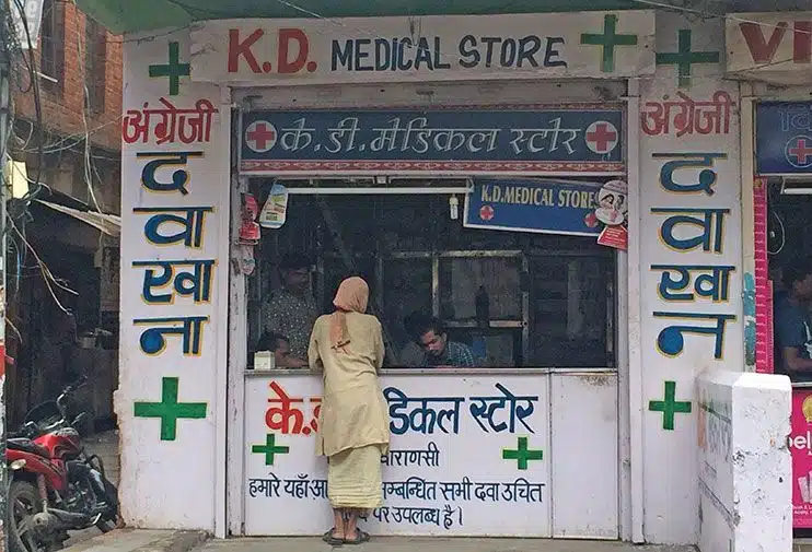Farmacias en Varanasi