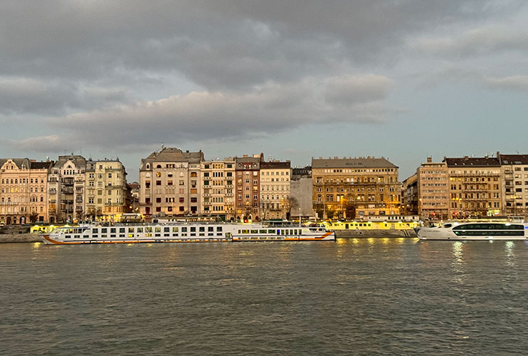 Paseo en barco por el Danubio
