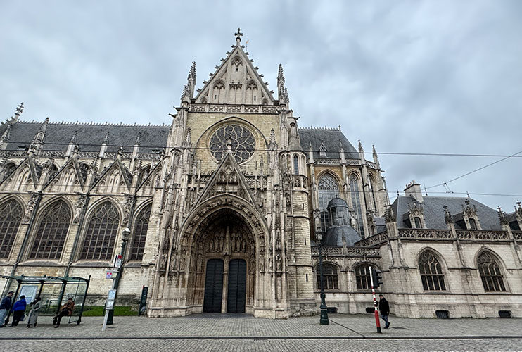 Iglesia Notre Dame des Victoires du Sablon Bruselas