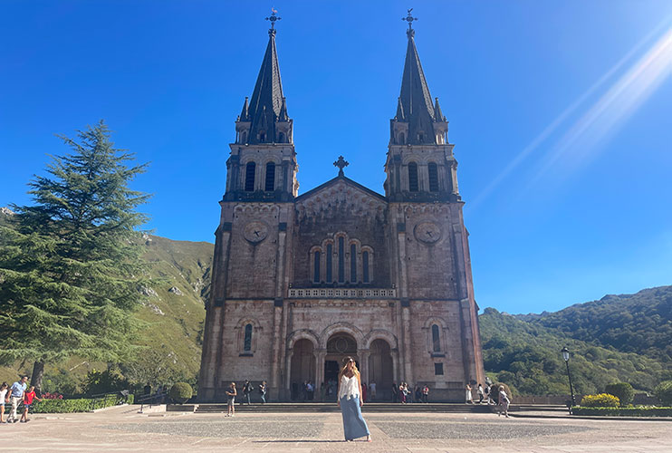 Basílica de Santa María la Real Covadonga