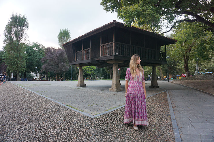 Qué ver en Avilés Asturias: plaza Carbayedo