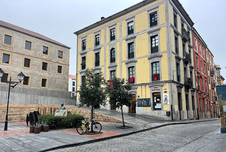 Plaza del Lavaderu Gijón
