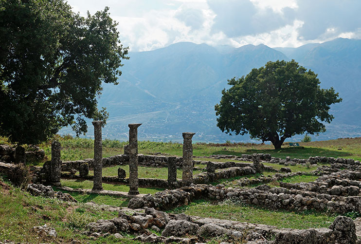 Ruinas de Antigonea Girokaster