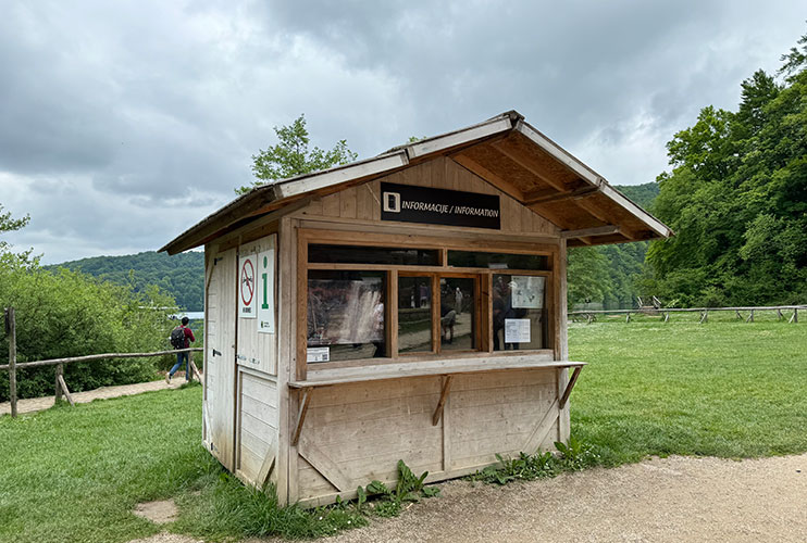 Información en los lagos de Plitvice