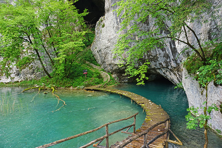 Cómo visitar los lagos de Plitvice en Croacia