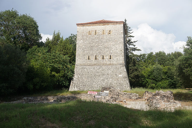 Torre veneciana Butrinto Albania