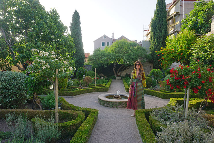 Jardines del Monasterio de San Lorenzo Sibenik