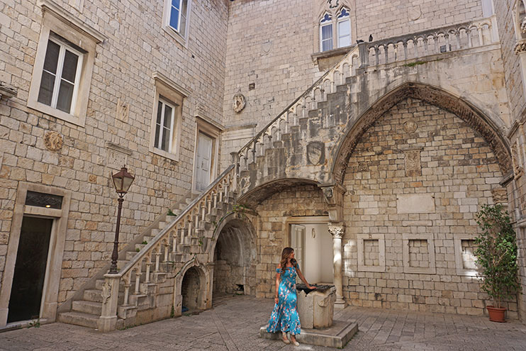 Qué ver en Trogir: palacio del rector