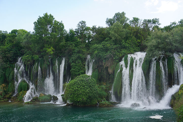 Cómo visitar las cascadas de Kravice