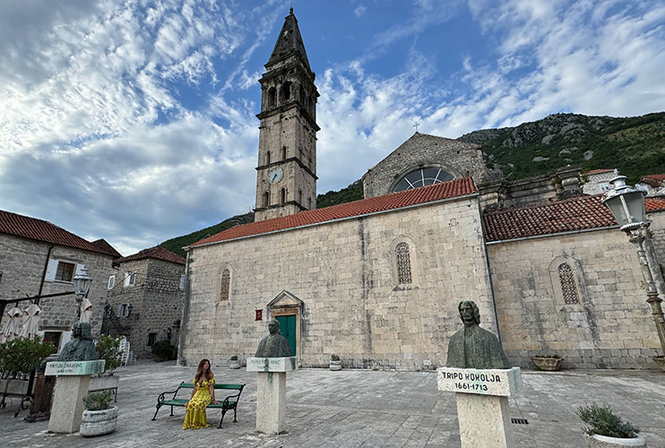 Qué ver en Perast: iglesia de San Nicolás