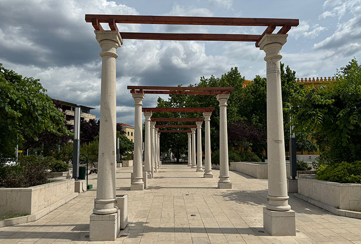 Plaza de España Mostar