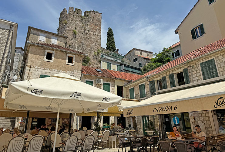 Plaza Nikola Djurkovic herceg novi