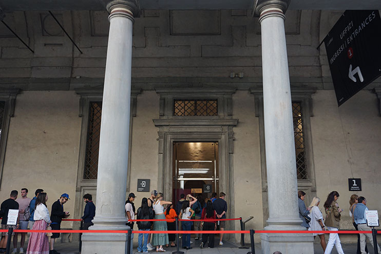 Entrada a la Galería Uffizi