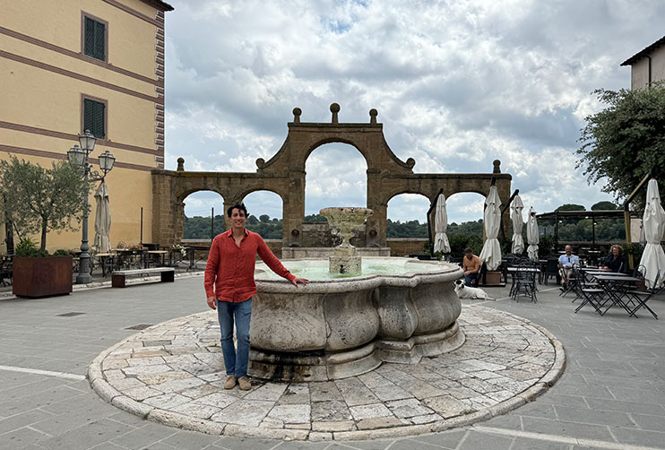 Qué visitar en Pitigliano: piazza della Reppublica