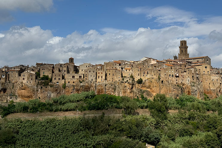 Pitigliano